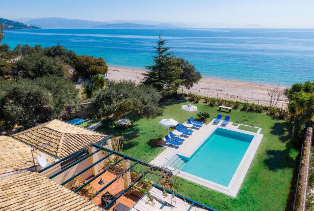 BARBATIBEACHSIDEESCAPEVILLA_CORFU_1