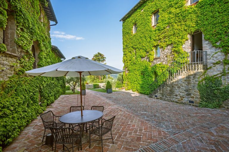 Borgo_Bastia_Creti_Umbria_Italy (13)