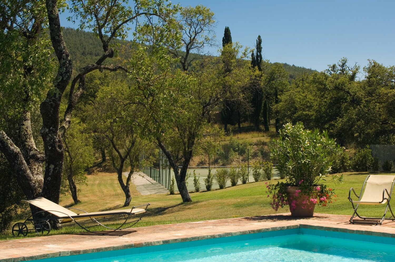 Borgo_Bastia_Creti_Umbria_Italy (6)