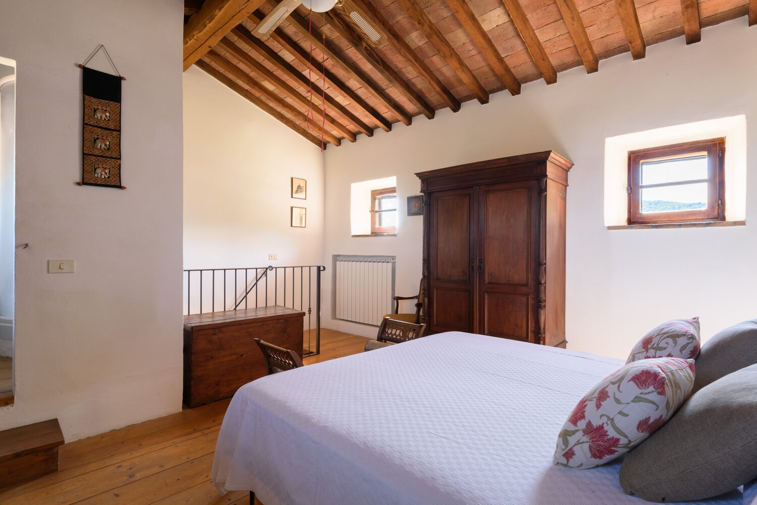 Casa_Del_Cavaliere_Umbria_Italy (13)