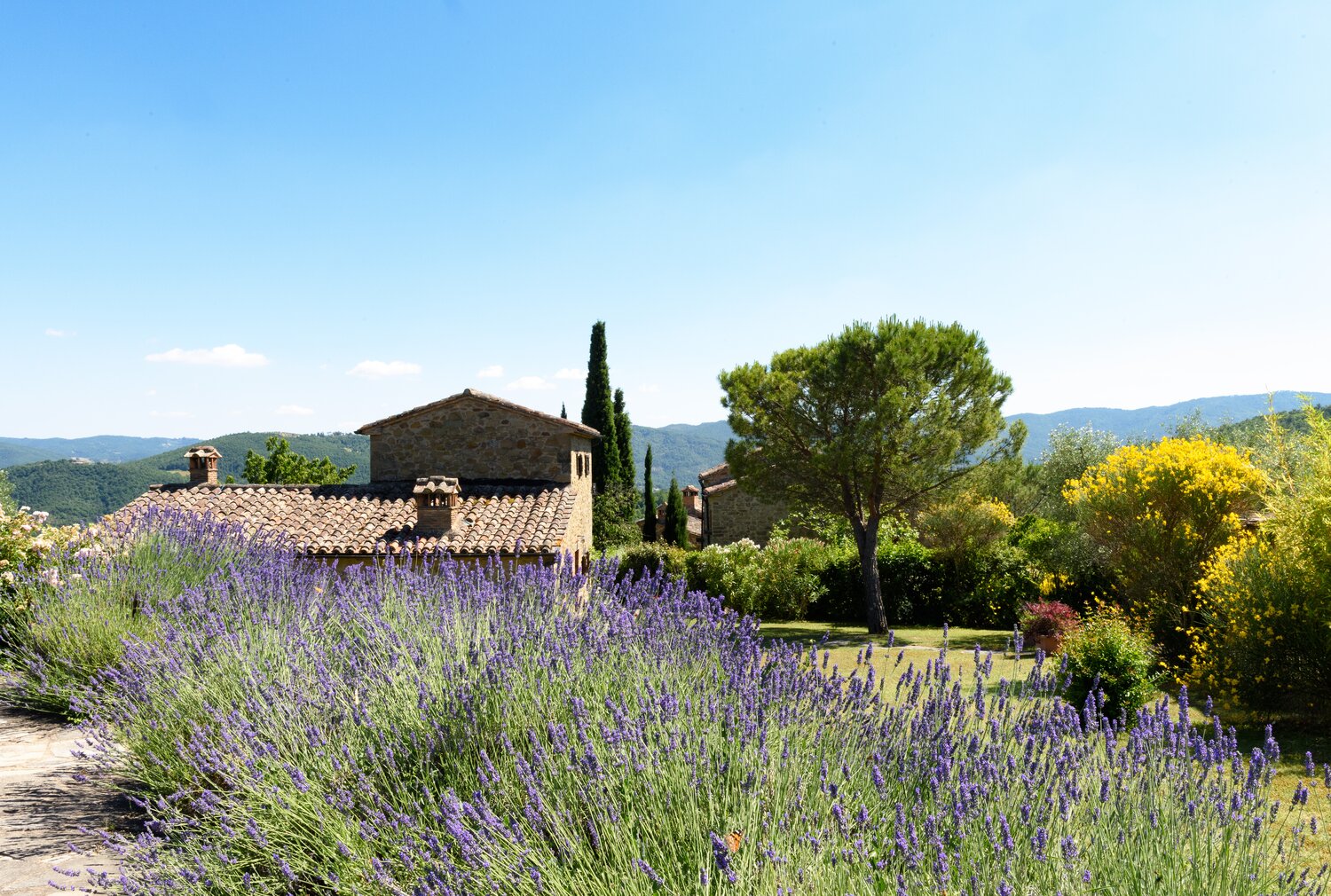 Casa_Del_Cavaliere_Umbria_Italy (19)