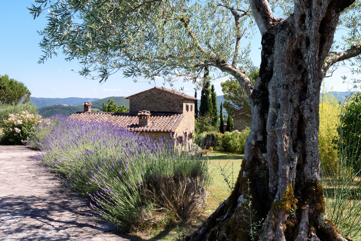 Casa_Del_Cavaliere_Umbria_Italy (8)