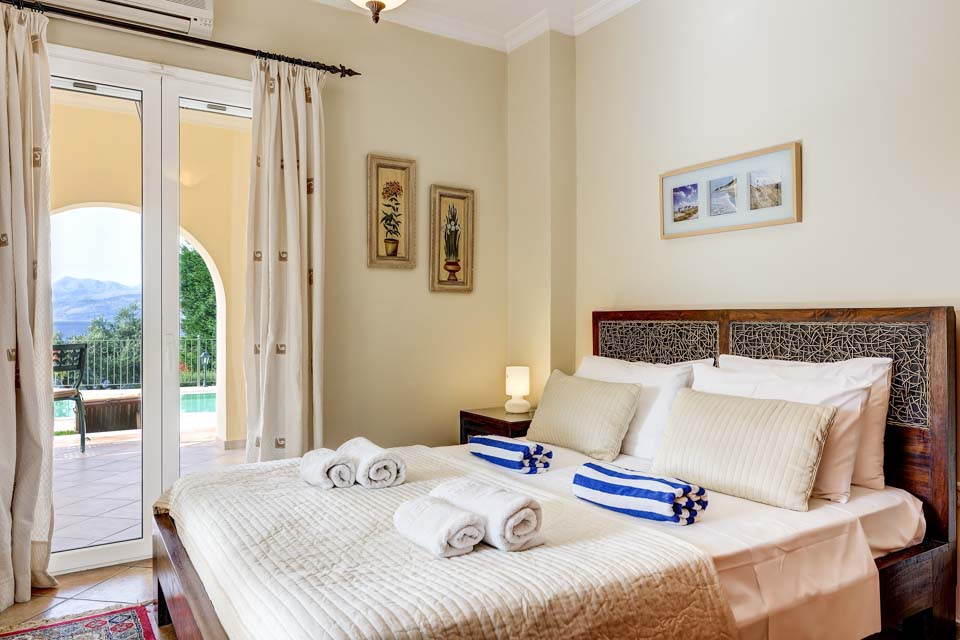 DIR_Villa_Afrodite_Kassiopi_Corfu_Greece_23