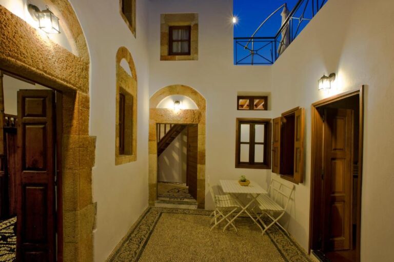 Casa_Lindos_Lindos_Rhodes_Greece (3)
