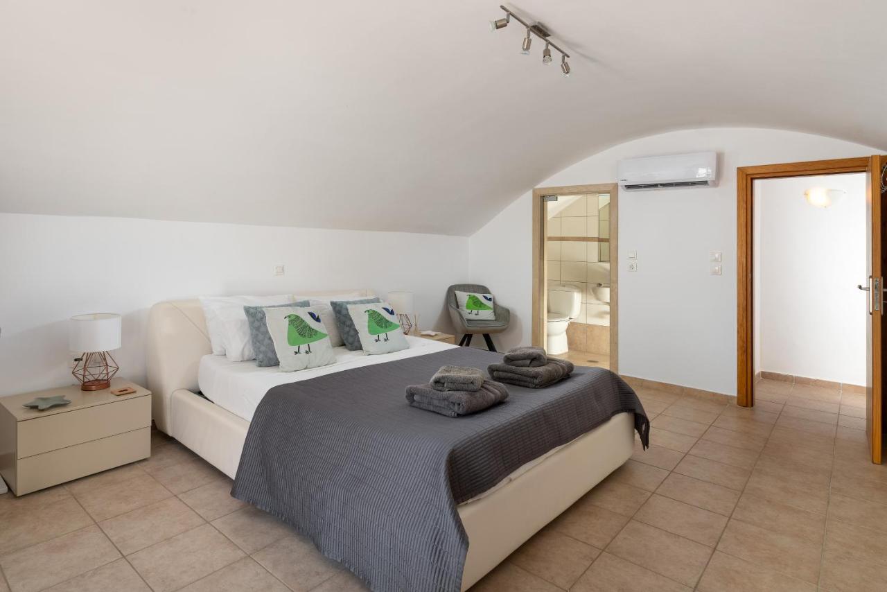 EL_Villa_Paradeiso_Lindos_Rhodes_Greece (9)
