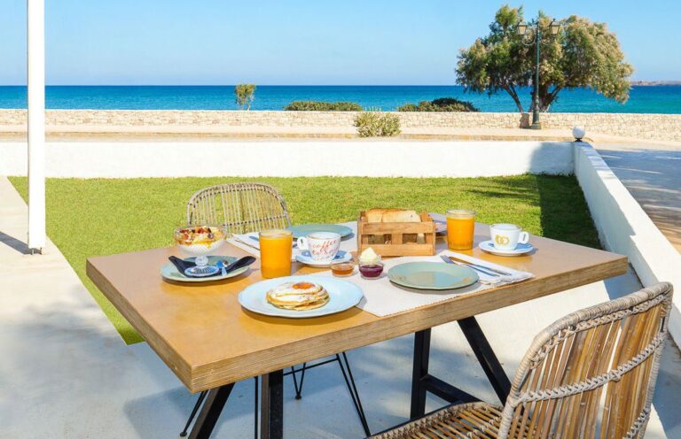 Glaros_Beach_Suites_Palekastro_Crete_Greece (1)