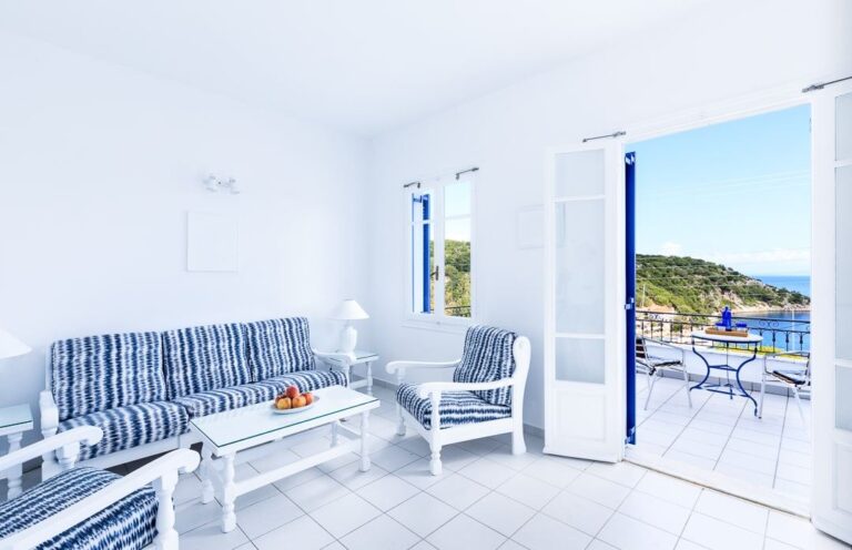Kyparissi_Suites_Kioni_Ithaca_Greece (14)