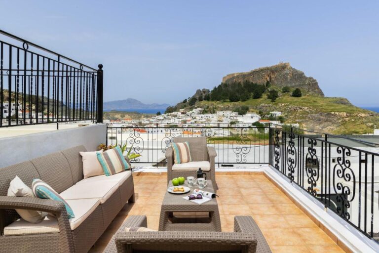 Lindos_Elpis_Studios_Lindos_Greece (4)