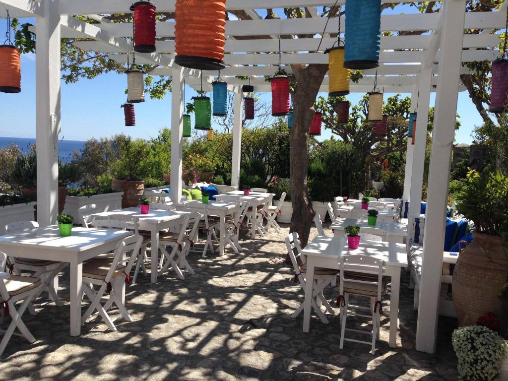 Melenos_Boutique_Hotel_Lindos_Rhodes_Greece (16)