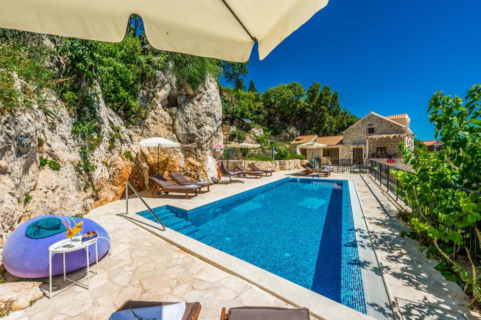 Villa_Mlini_Bay_View_Dubrovnik_Croatia