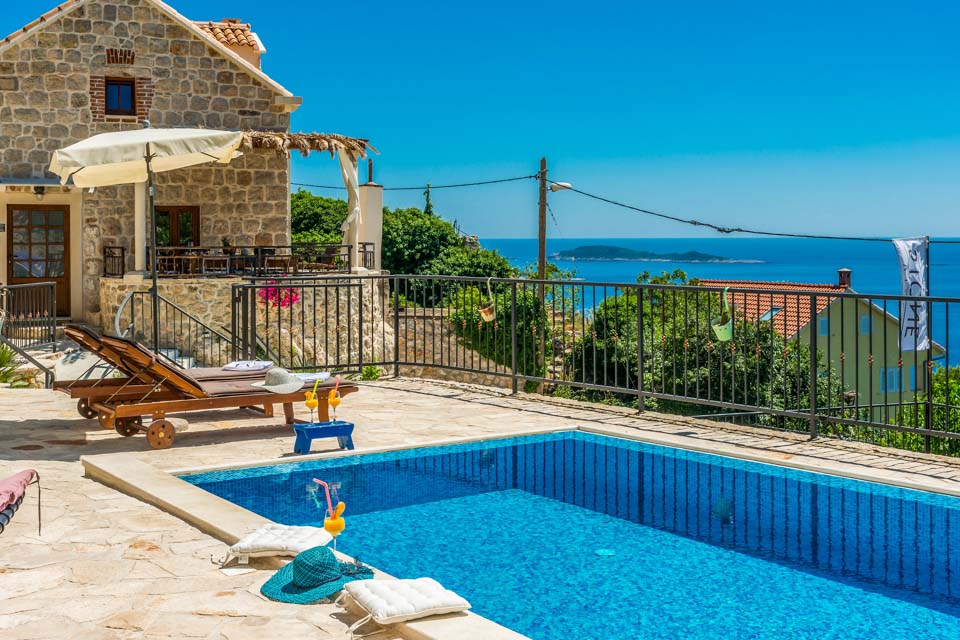 Villa_Mlini_Bay_View_Dubrovnik_Croatia