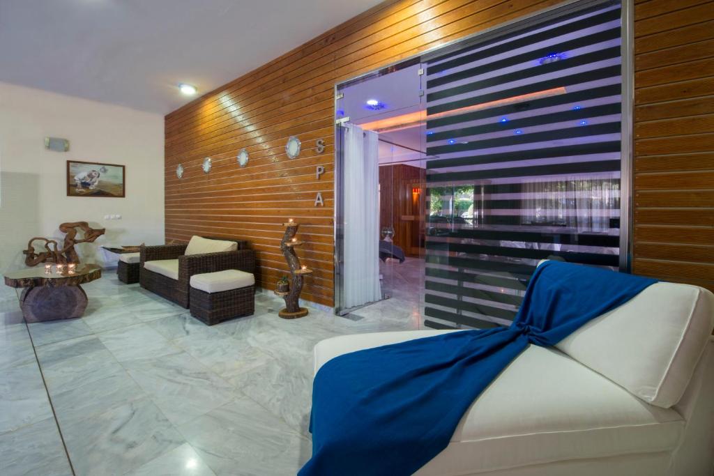 Paxos_Club_and_Spa_Gaios_Paxos_Greece_19