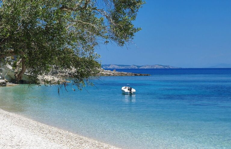 Purple_Apricot_Hotel_Gaios_Paxos_Greece_5
