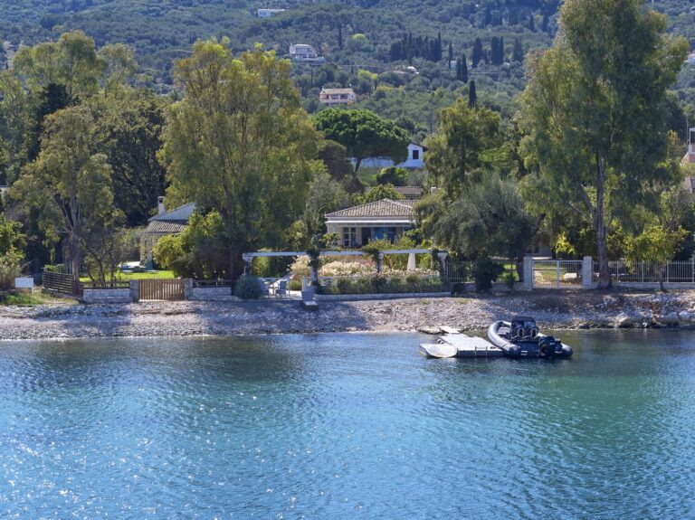SEASHORE_KASSIOPI_CORFU1B