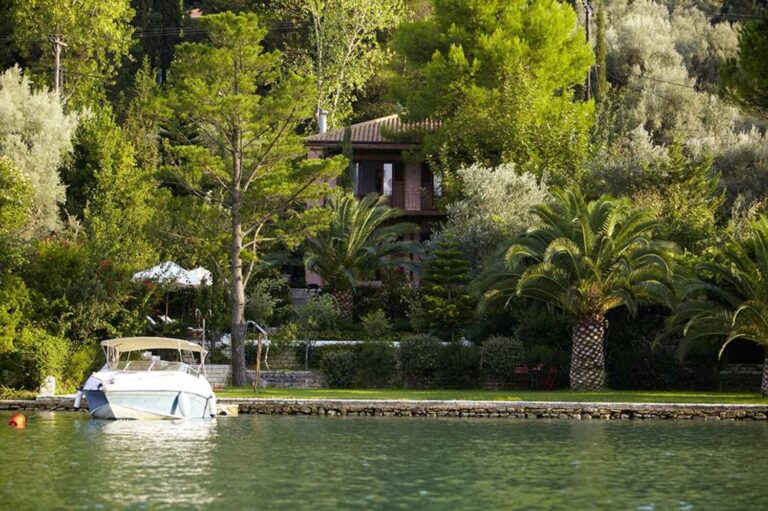 Sailors_Retreat_Geni_Lefkada_Greece (1)