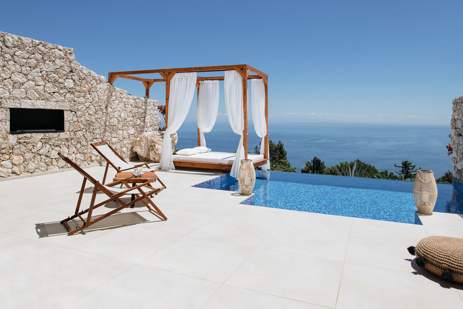 The_Emerald_Honeymoon_Suite_Agios_Nikolaos_Zakynthos_Greece (3)