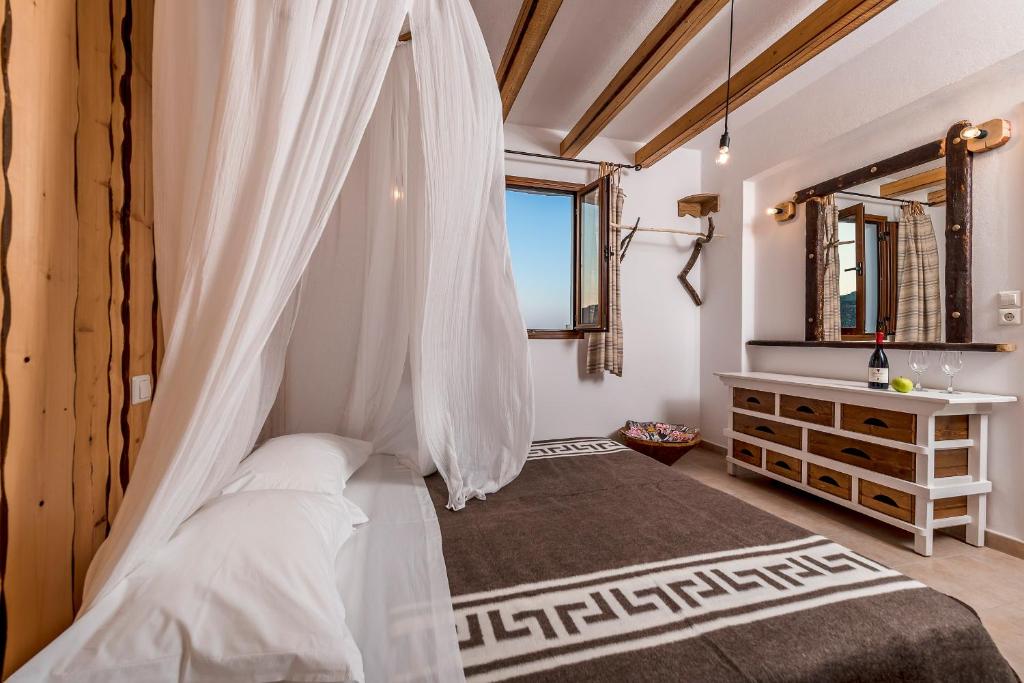 The_Lindos_Muse_House_Lindos_Rhodes_Greece (2)