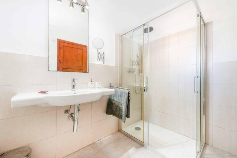 Villa_Tonieta_Cala_San_Vicente_Spain