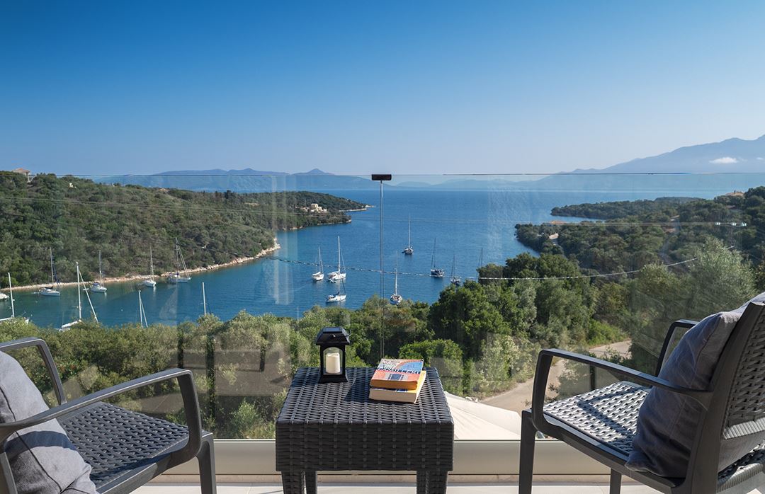 Villa_Akoni_Vathy_Meganisi_Greece (13)