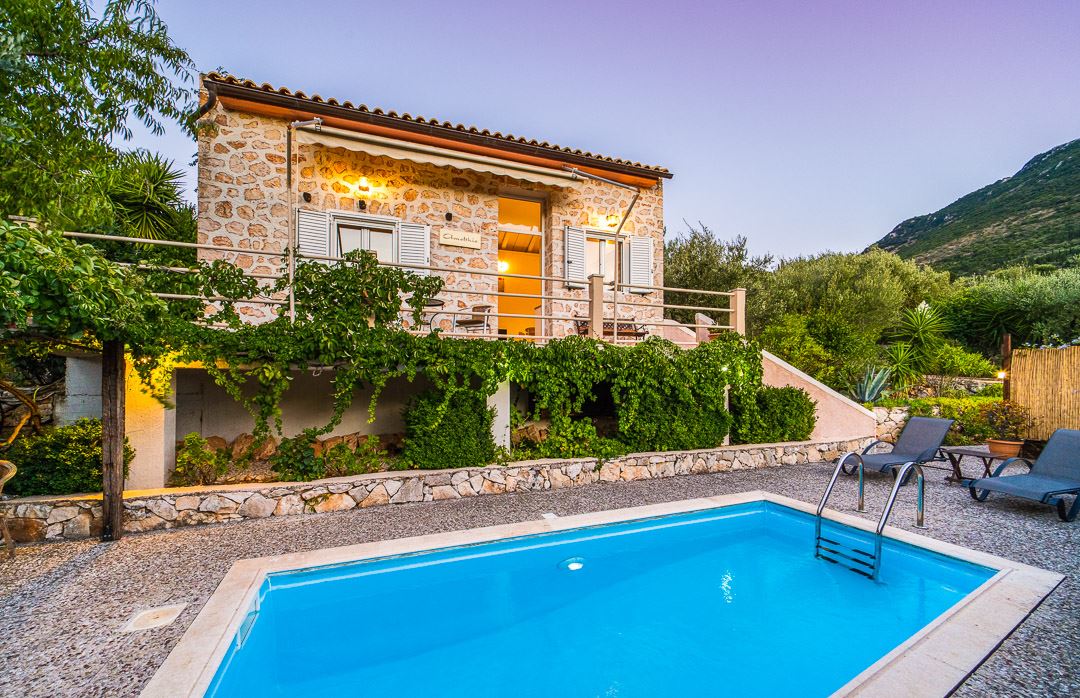 Amalthia_Cottage_Vathy_Ithaca_Greece (1)