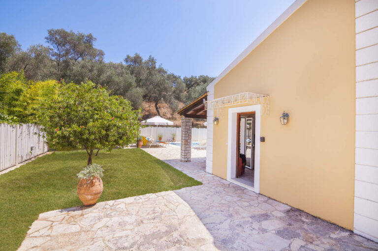 Villa_Anna_San_Stefano_Corfu_Greece_16