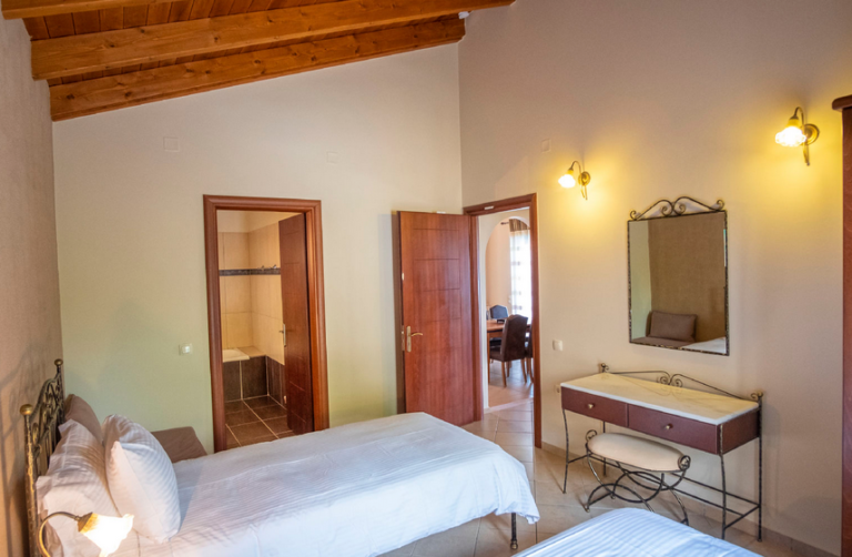 Villa_Apolis_Luxury_Parga_Greece (14)