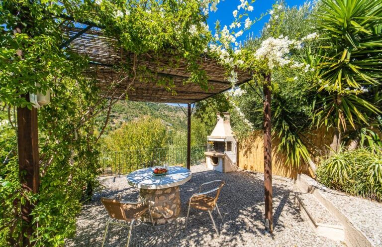 Arethusa_Cottage_Vathy_Ithaca_Greece (3)