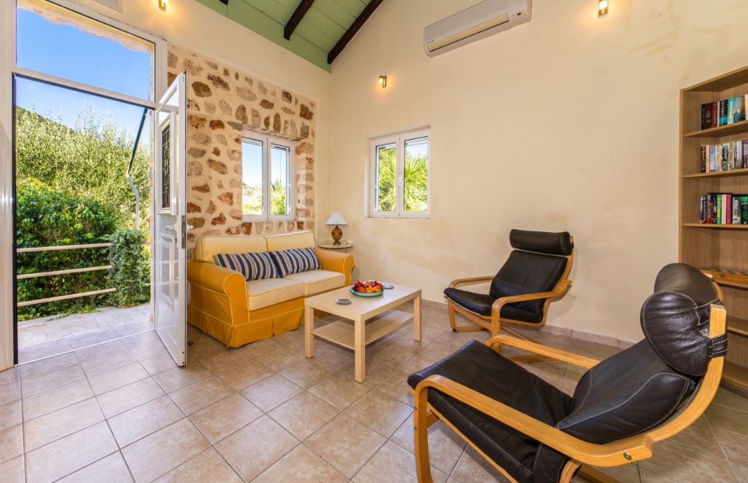 Arethusa_Cottage_Vathy_Ithaca_Greece (7)