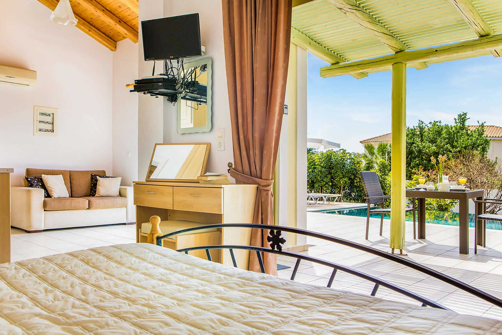 Villa_Caretta_Beach_Skala_Kefalonia_Greece (10)