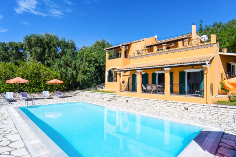 Villa_Eleni_Sinies_Corfu_Greece (1)