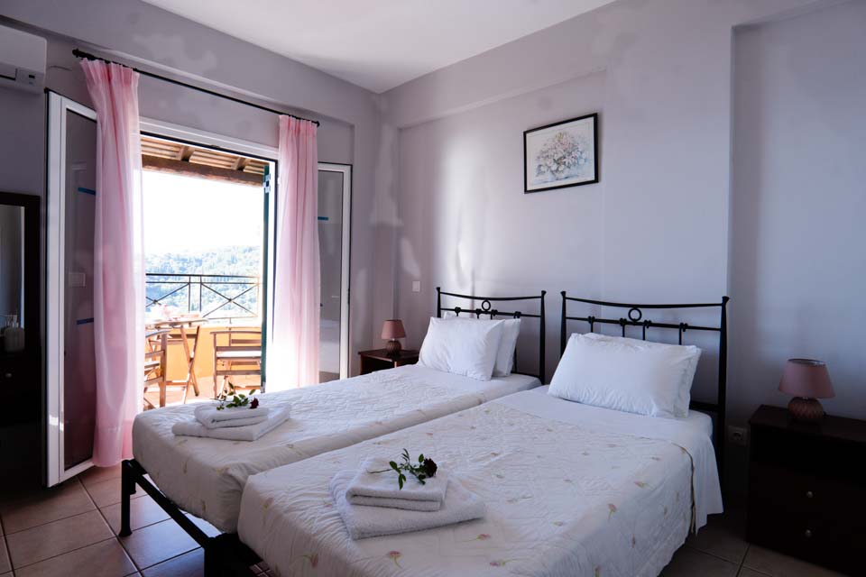 Villa_Eleni_Sinies_Corfu_Greece (23)