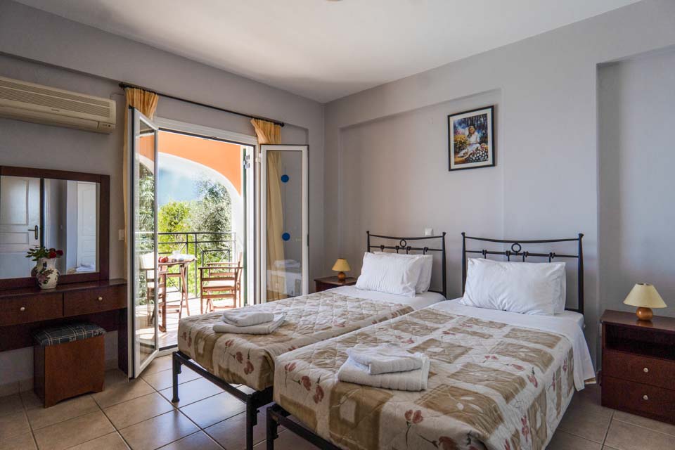Villa_Eleni_Sinies_Corfu_Greece (25)