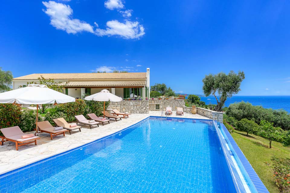 Fonesei – Corfu