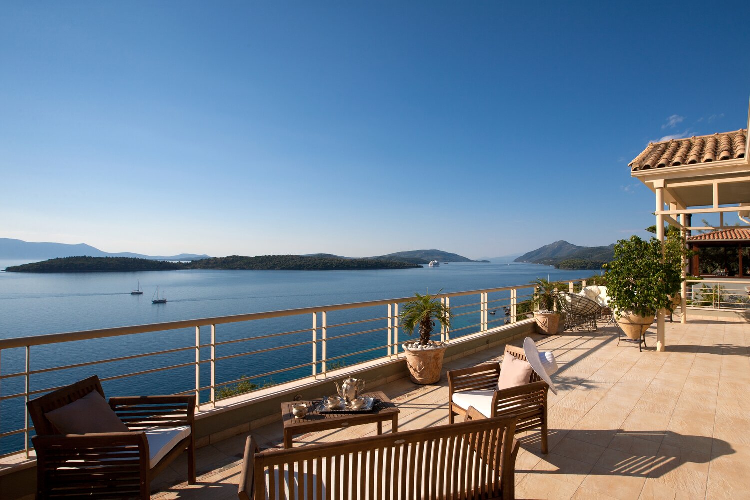 Villa_Fotina_Nikiana_Lefkada_Greece_2b