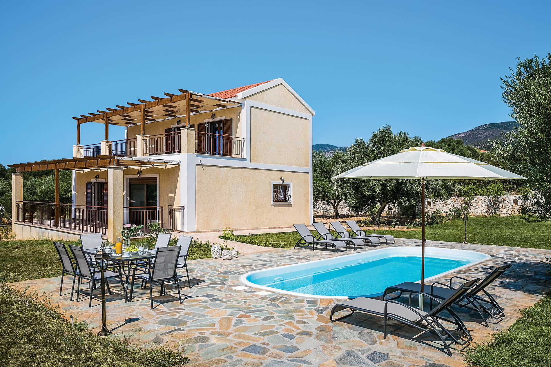 Villa_Karavias_Trapezaki_Kefalonia_Greece (1)