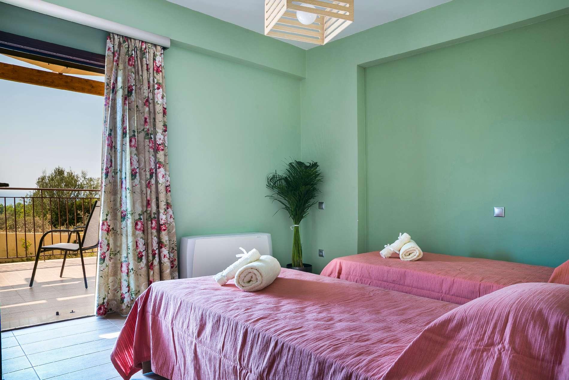 Villa_Karavias_Trapezaki_Kefalonia_Greece (15)