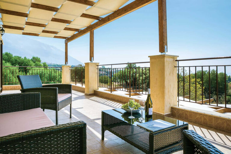 Villa_Karavias_Trapezaki_Kefalonia_Greece (7)