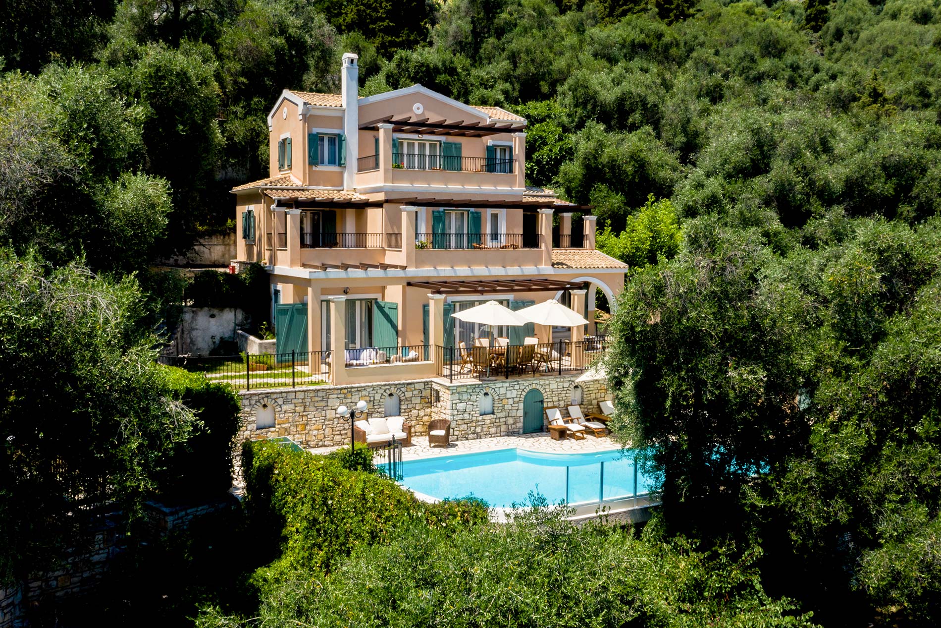 Villa_Karydia_Yialiskari_Kalami_Corfu_Greece (1)