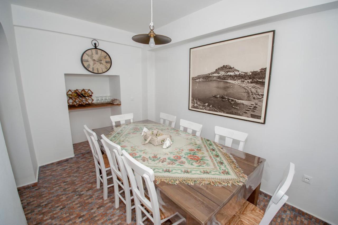 Villa_Marietta_Lindos_Rhodes_Greece (22)