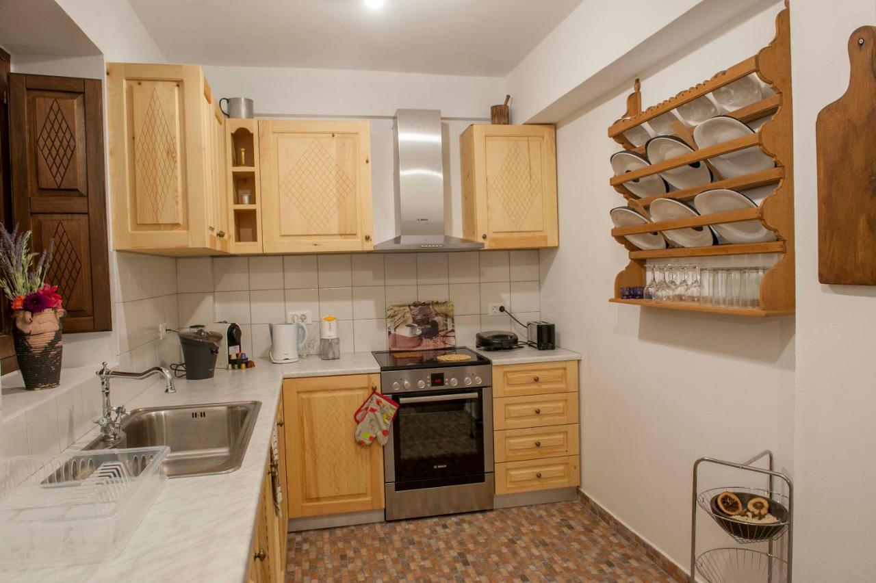 Villa_Marietta_Lindos_Rhodes_Greece (26)