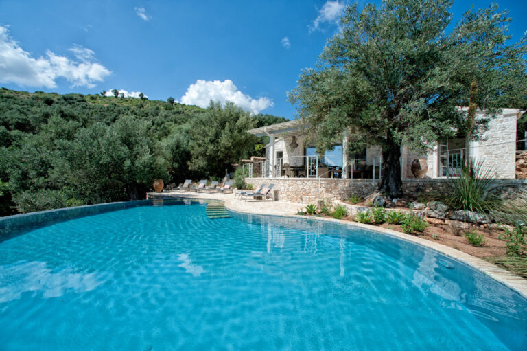 Villa_Mimosa_Kalamaki_Corfu_Greece (1)