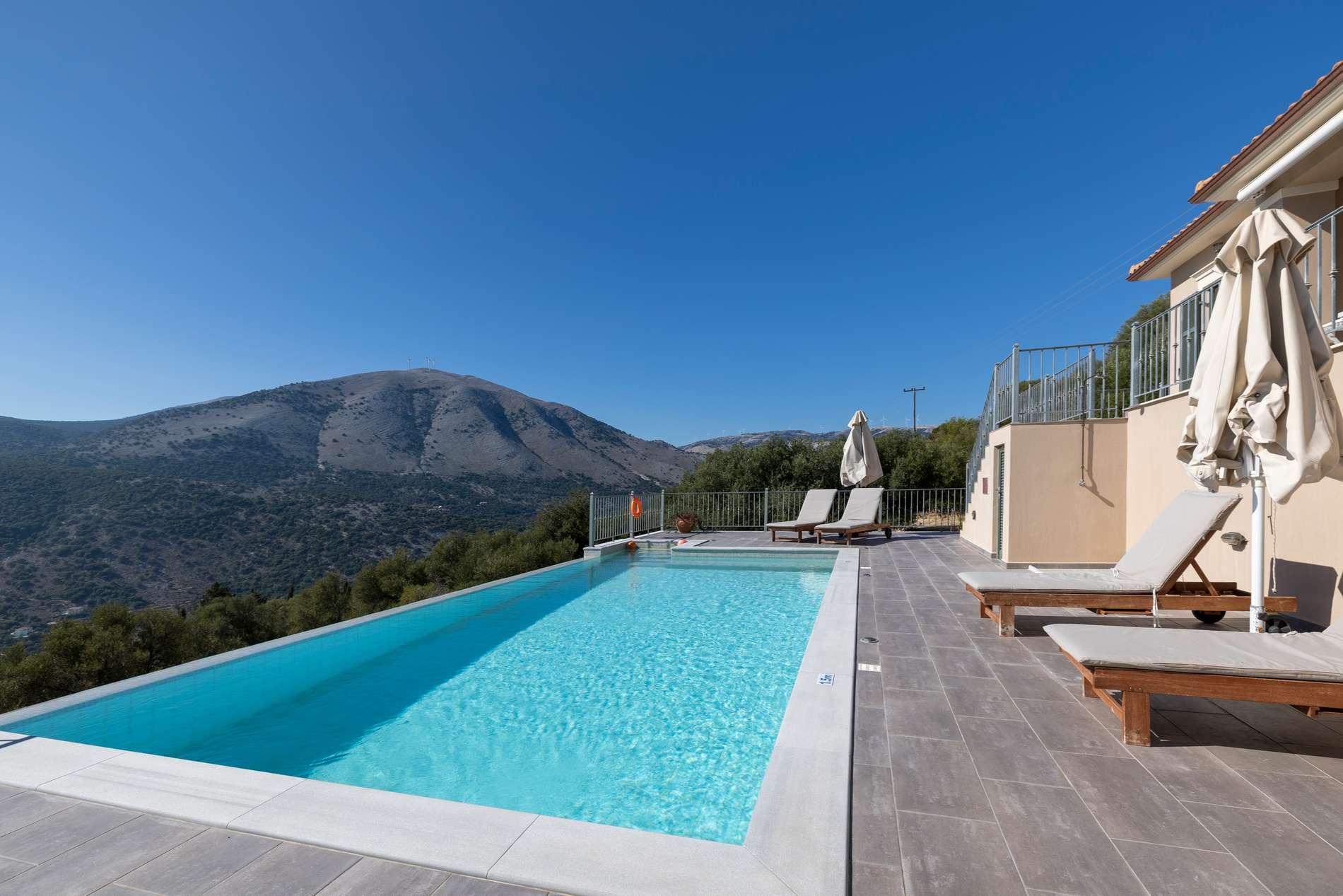 Villa_Olive_Grove_Agia_Efimia_Kefalonia_Greece (15)