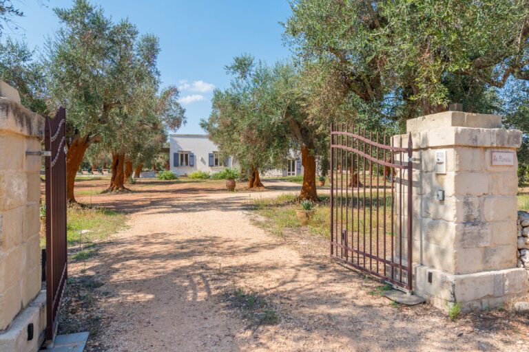 Villa_Ruvilla_Puglia_Italy (20)