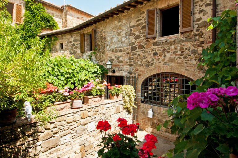 Villa_Tenuta_Montalcino_Tuscany_Italy (14)