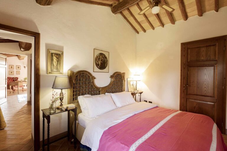 Villa_Tenuta_Montalcino_Tuscany_Italy (16)