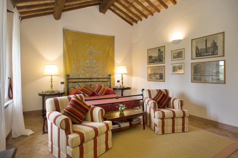 Villa_Tenuta_Montalcino_Tuscany_Italy (2)