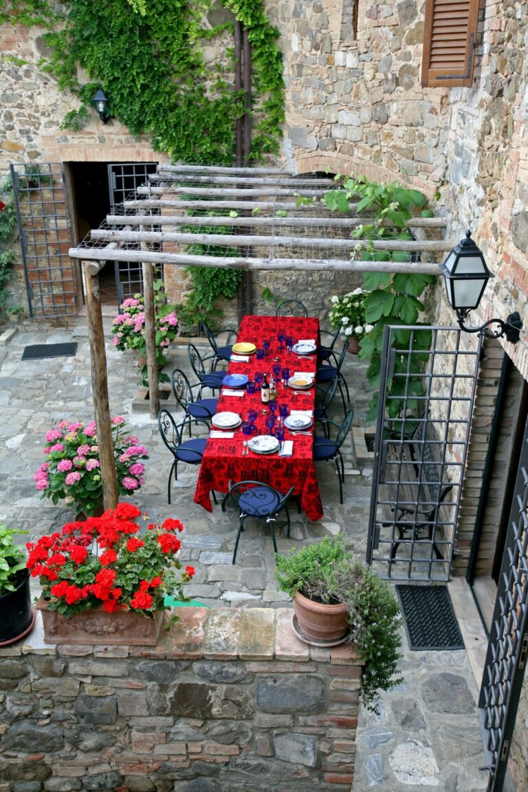 Villa_Tenuta_Montalcino_Tuscany_Italy (20)