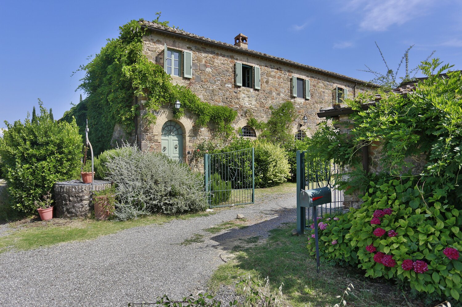 Villa_Tenuta_Montalcino_Tuscany_Italy (25)