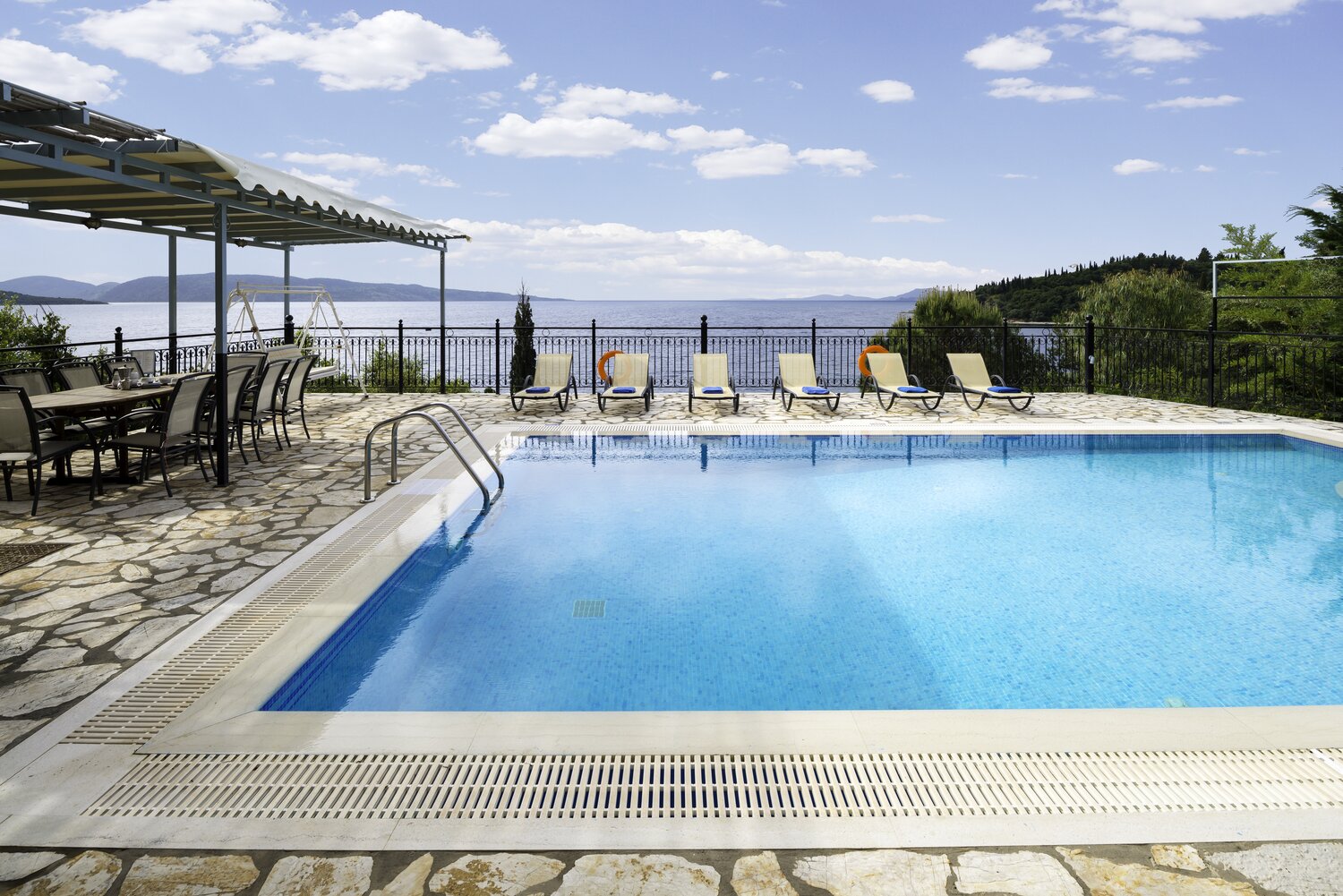 Villa_Thalassa_San_Stephanos_Corfu_Greece (9)