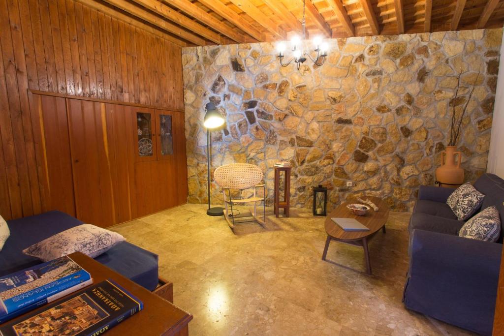 Villa_Thea_III_Lindos_Rhodes_Greece (7)